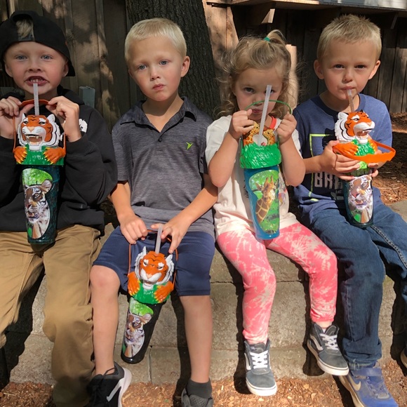 Meet your Posher, Sharon - Picture 1 of 1